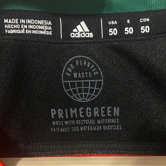 Jack Hughes NJ Devils Jersey - Picture 4 of 12